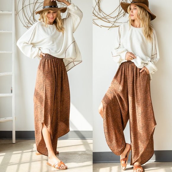 FLASH SALE! Wide Leg Harem Band Pants - Picture 2 of 7